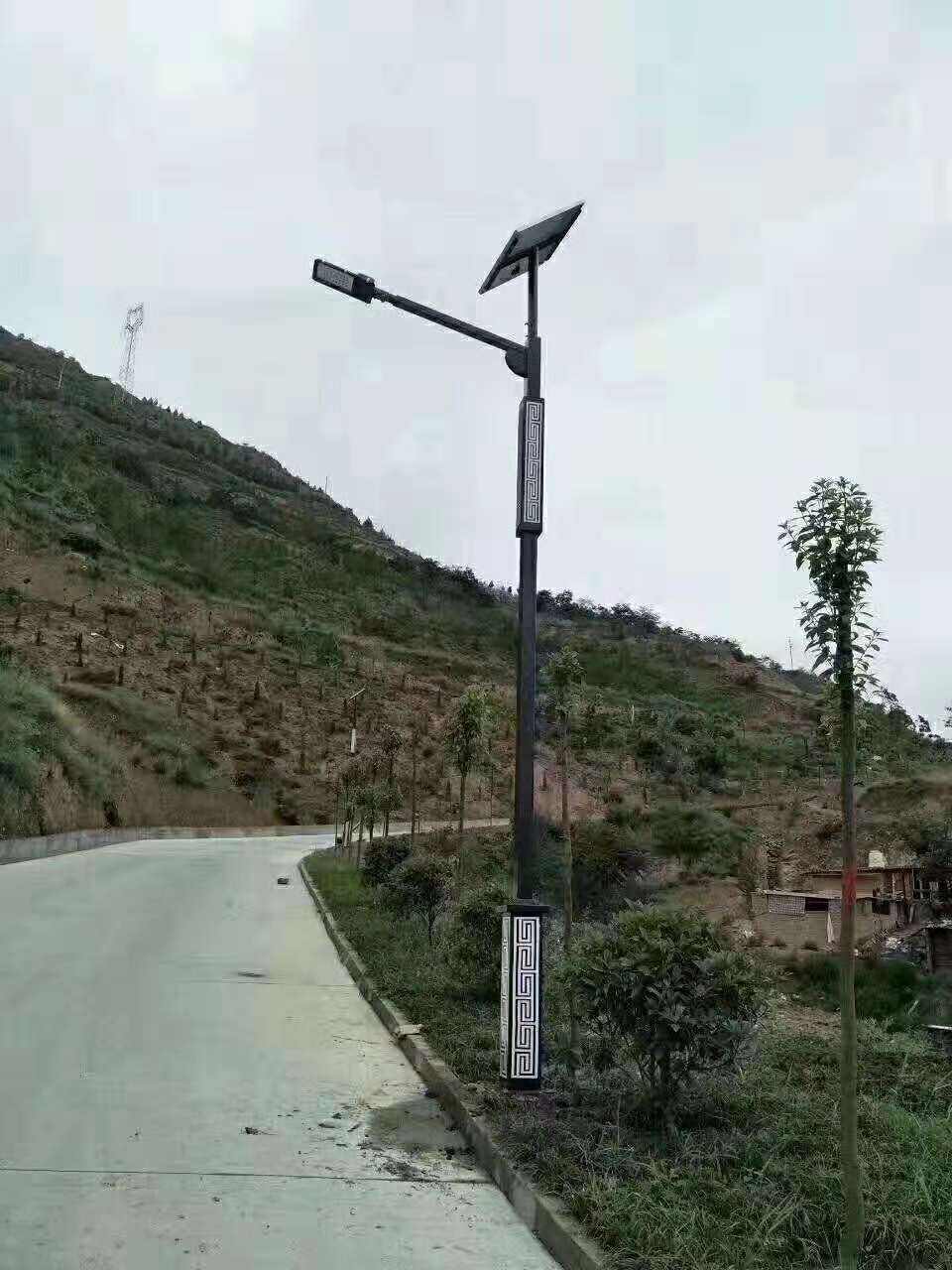 南宁仿古太阳能路灯